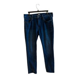 Paige Lennox denim jeans in a dark wash. Size 33/26